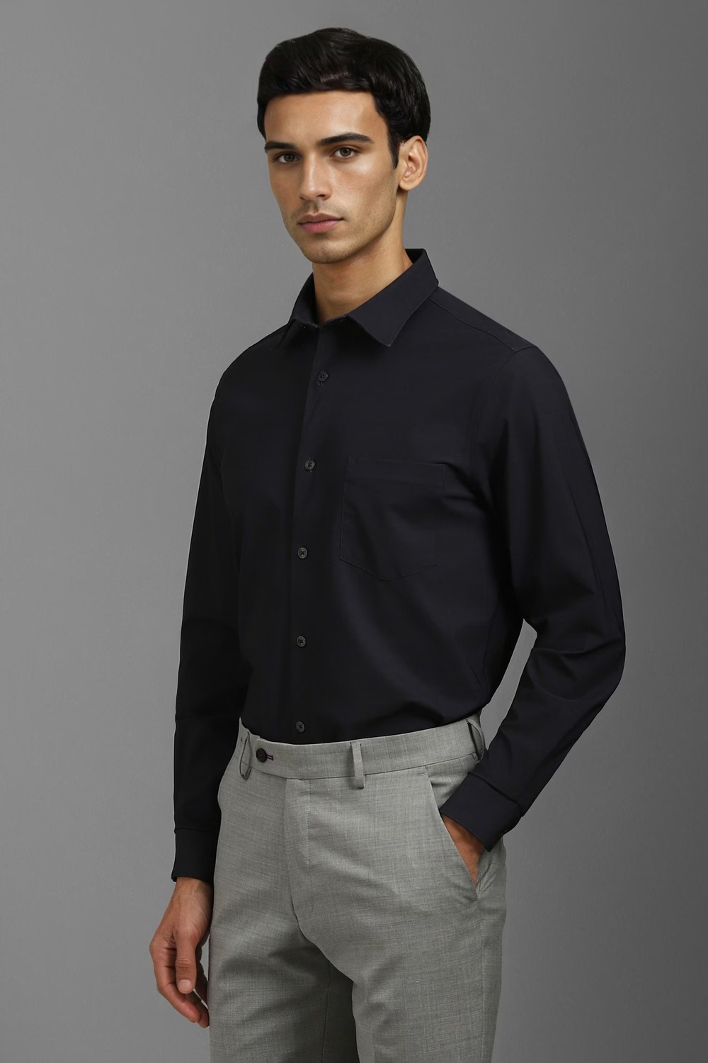 77157-men-black-slim-fit-solid-full-sleeves-formal-shirt-black-1.jpg