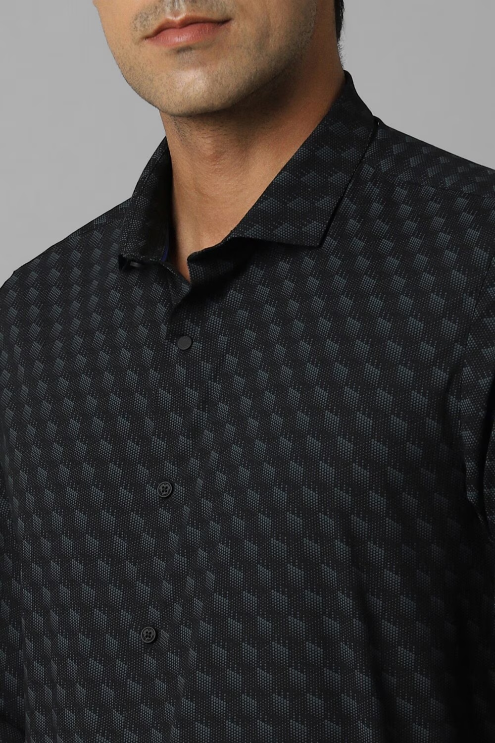 7740-men-black-super-slim-fit-print-full-sleeves-casual-shirt-black-1.jpg