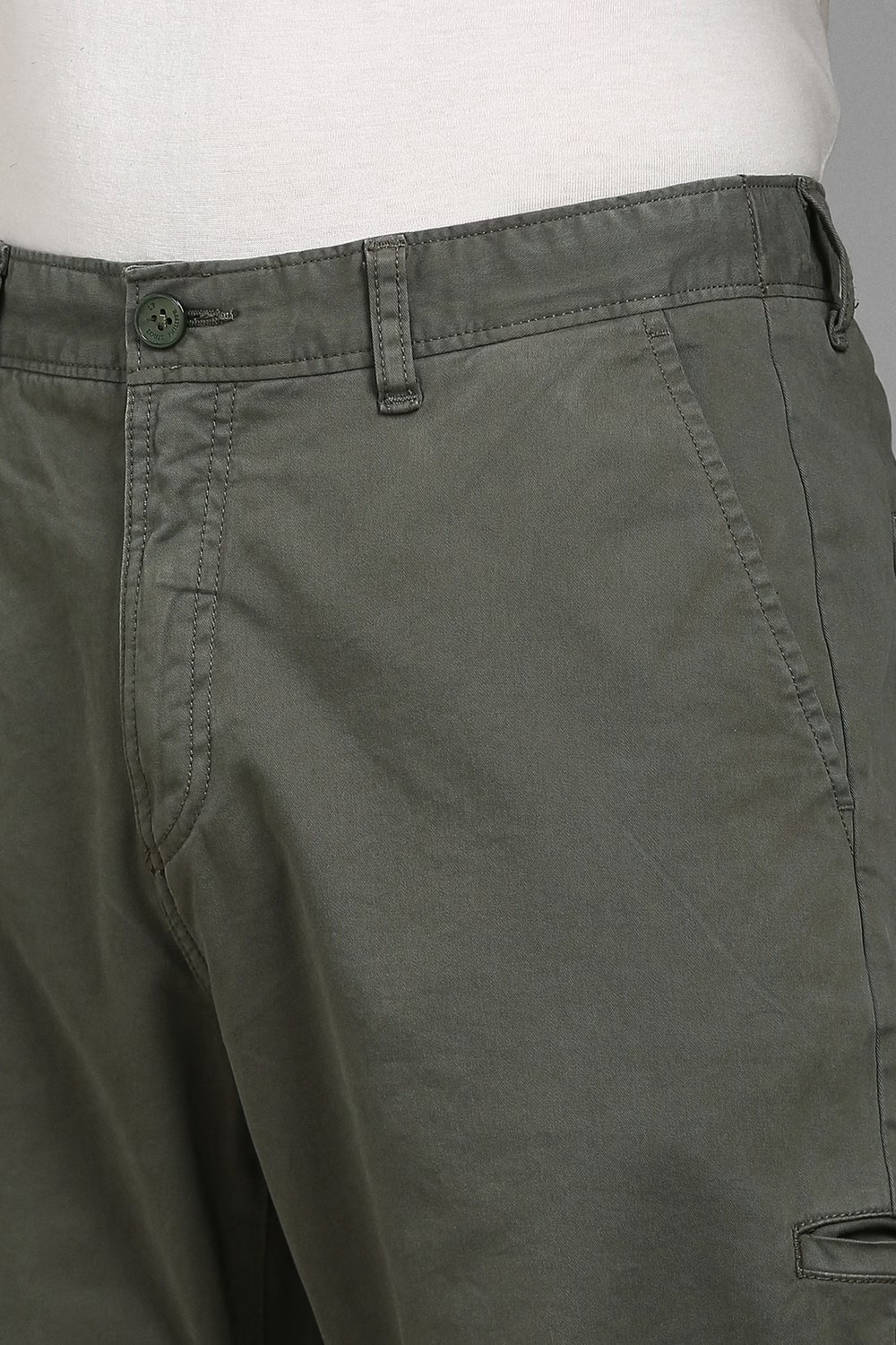 77530-men-olive-solid-flat-front-casual-trousers-olive-1.jpg