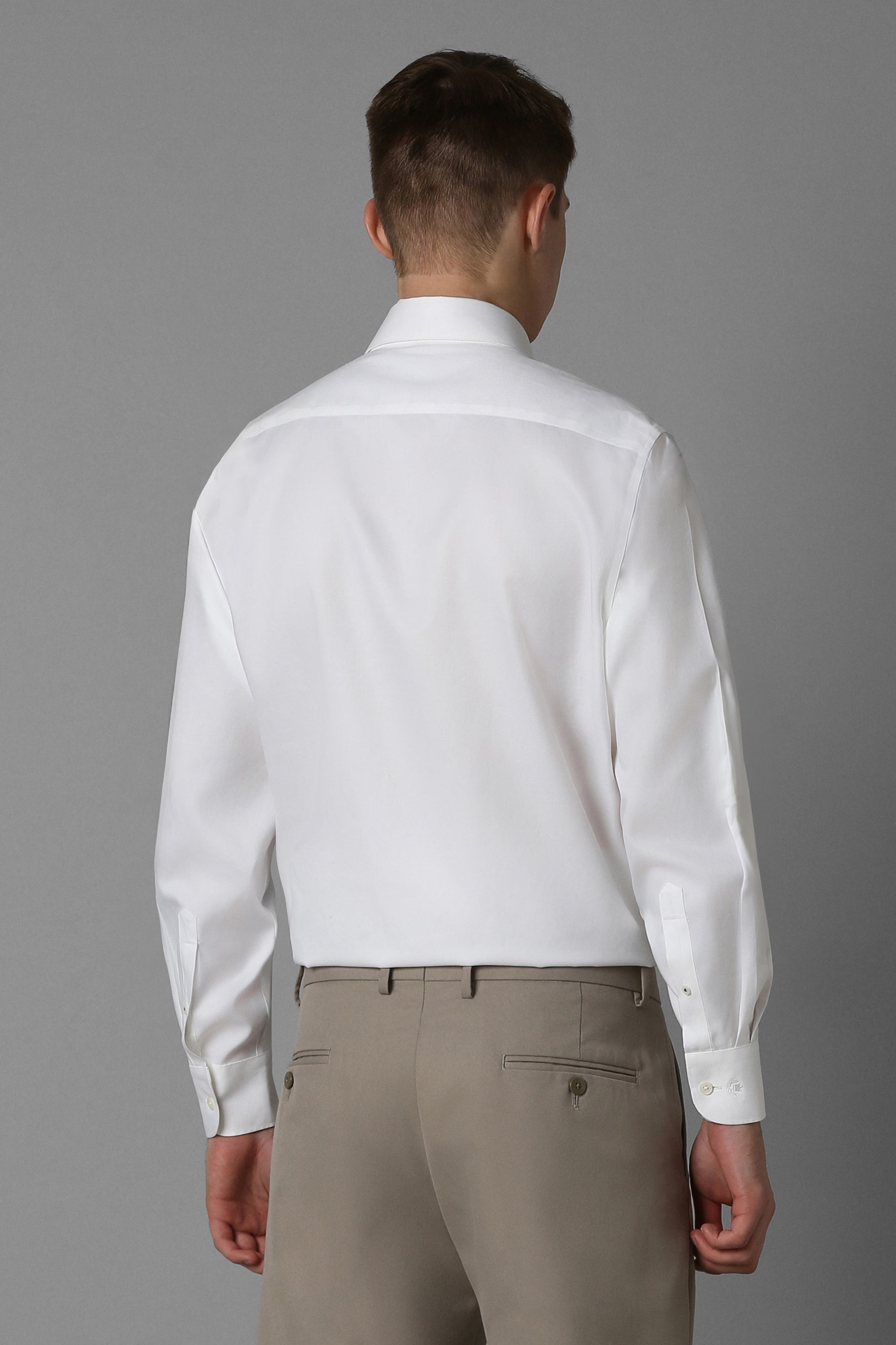 7770-men-white-classic-fit-solid-full-sleeves-formal-shirt-white-1.webp
