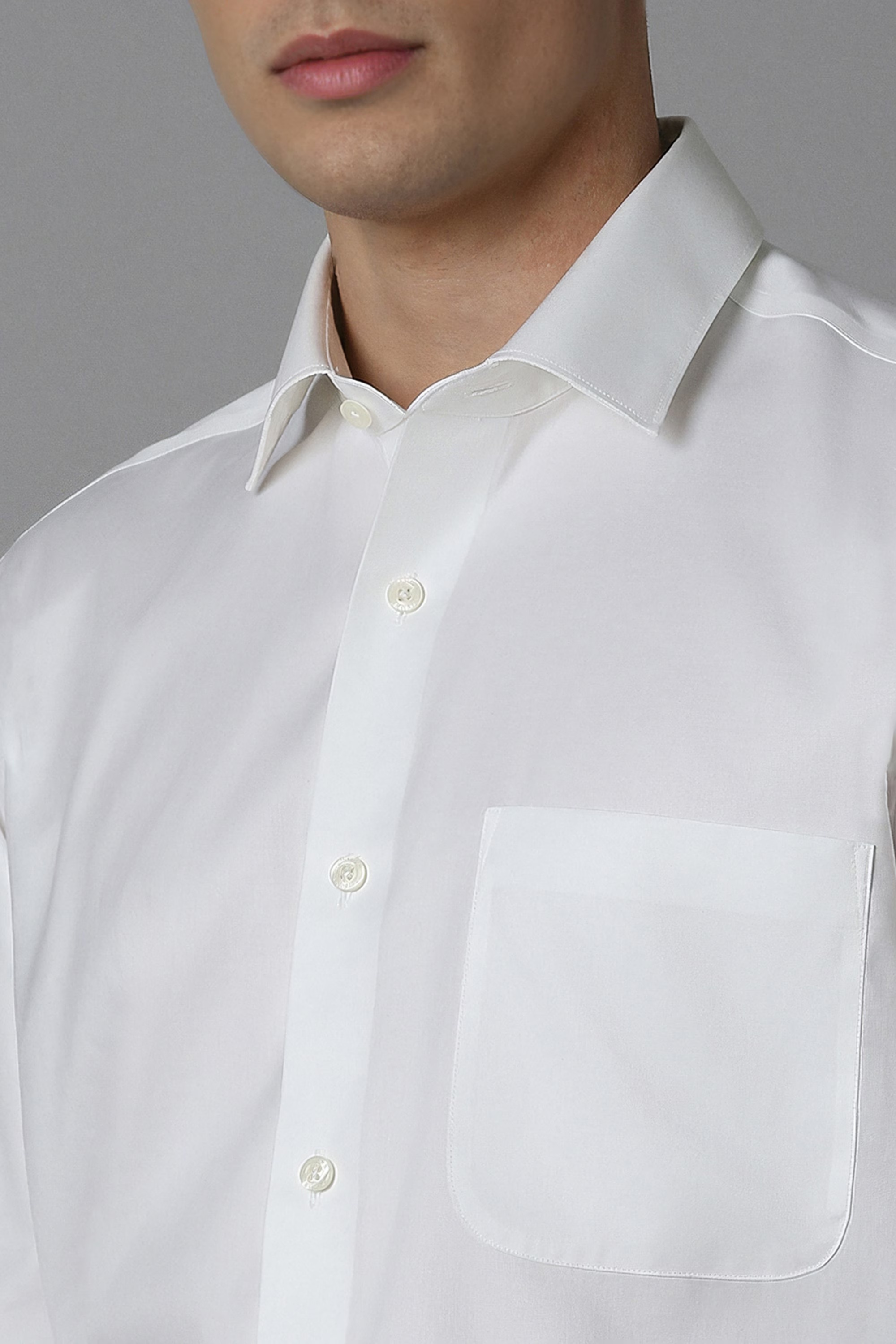 7770-men-white-classic-fit-solid-full-sleeves-formal-shirt-white-1.webp