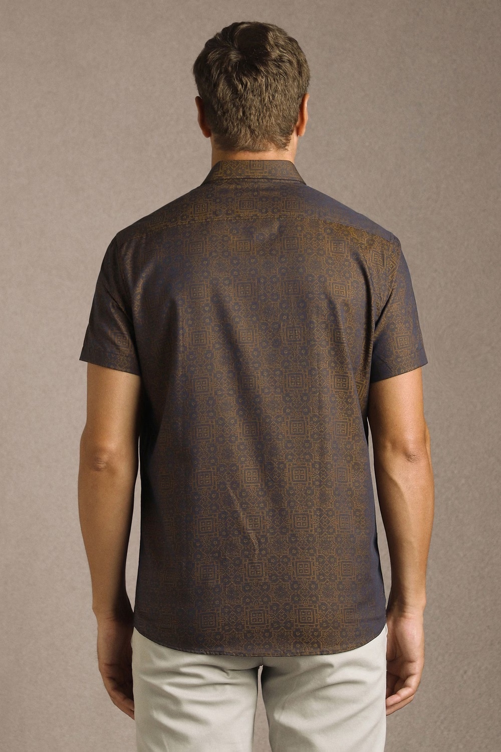77813-men-brown-print-half-sleeves-casual-shirt-brown-1.jpg
