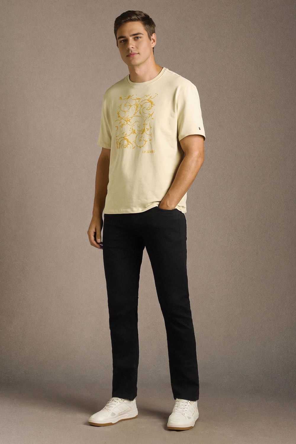 Men Black Dark Slim Fit Jeans-Black