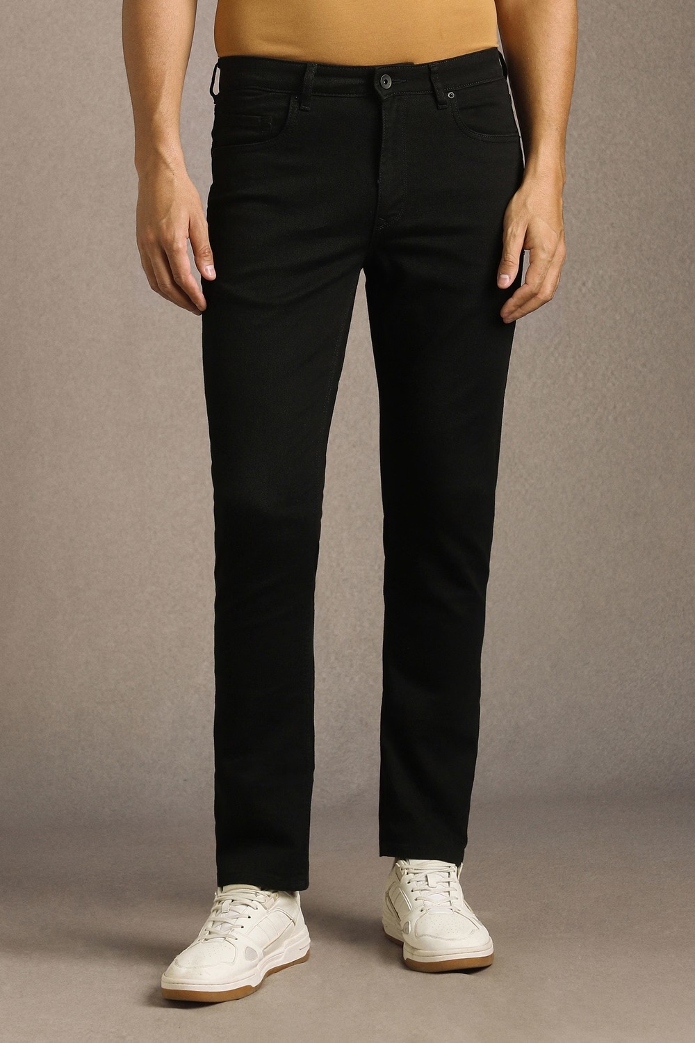 Men Black Dark Slim Fit Jeans-Black