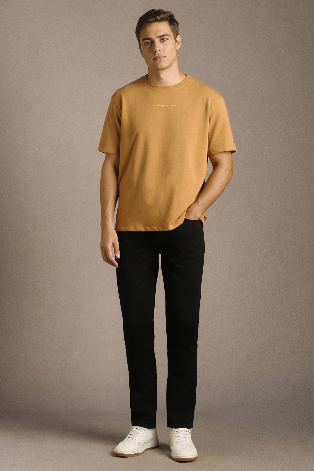 Men Black Dark Slim Fit Jeans-Black