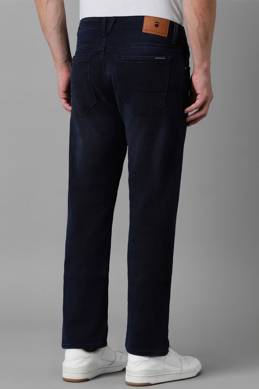 78039-men-navy-dark-wash-regular-fit-jeans-navy-1.jpg