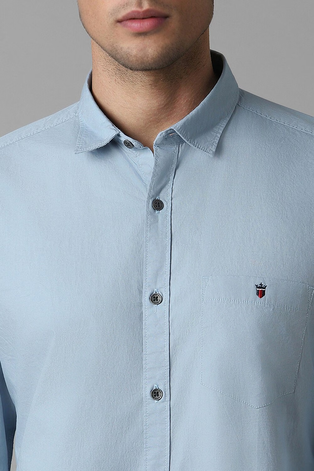 78058-men-blue-slim-fit-solid-full-sleeves-casual-shirt-blue-1.jpg