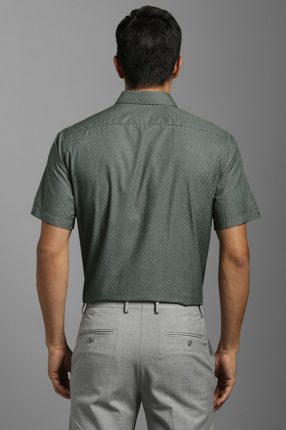 78414-men-green-textured-half-sleeves-formal-shirt-green-1.jpg