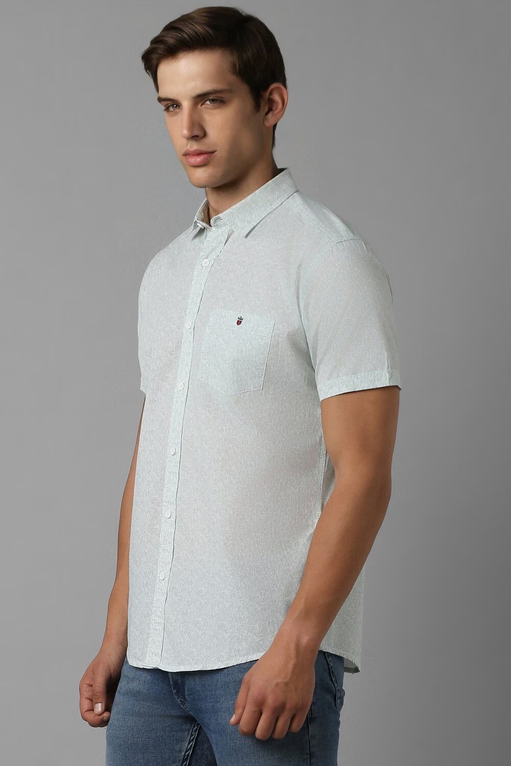 7854-men-white-slim-fit-print-half-sleeves-casual-shirt-white-1.jpg