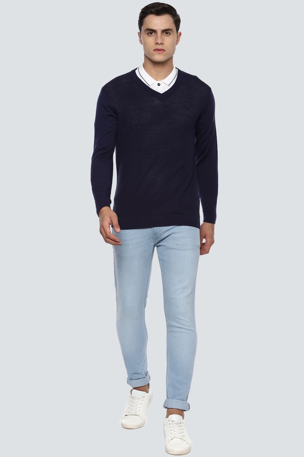 78871-men-navy-solid-v-neck-full-sleeves-sweater-navy-1.jpg