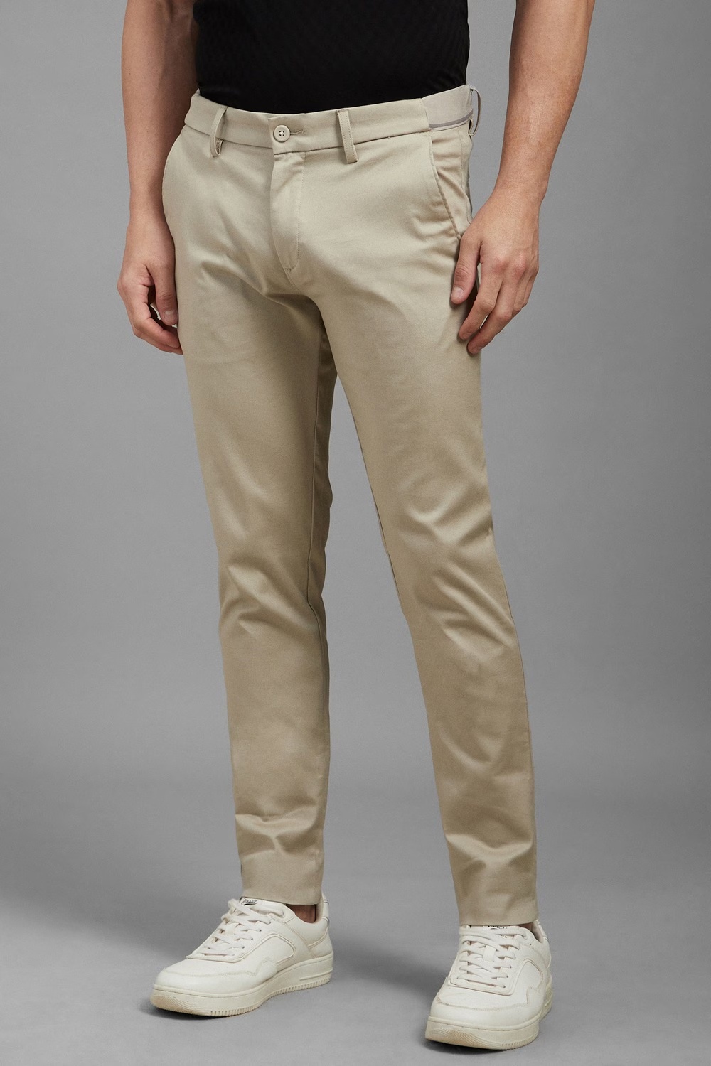 79267-men-beige-contemporary-fit-solid-flat-front-casual-trousers-beige-1.jpg