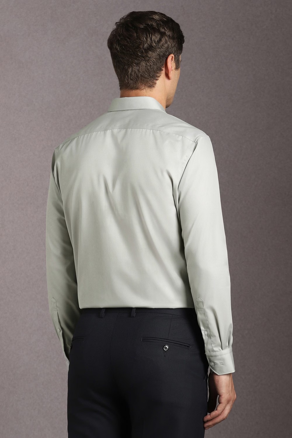 79280-men-grey-solid-full-sleeves-formal-shirt-grey-1.jpg