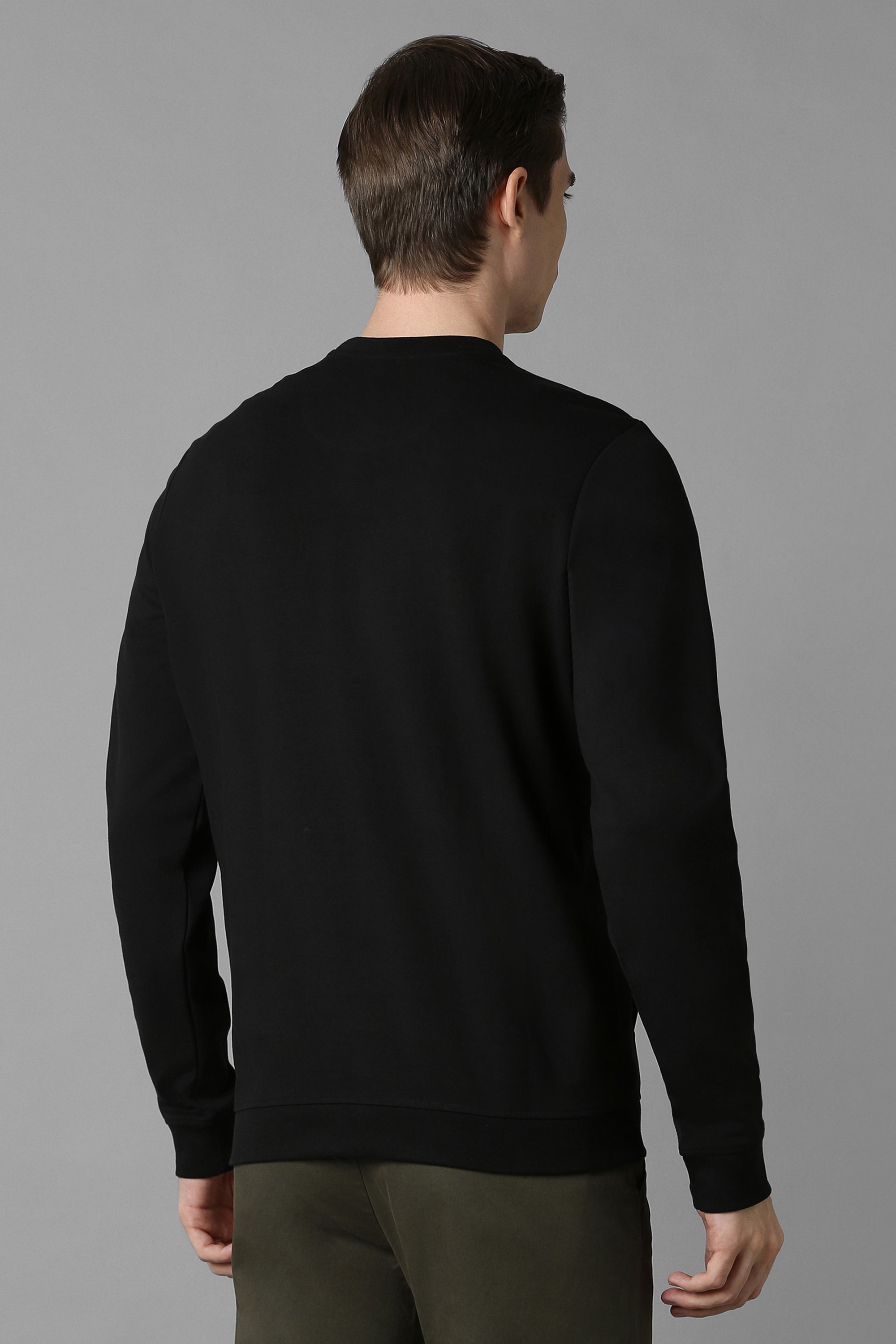 79387-men-casual-black-print-sweatshirt-black-1.webp