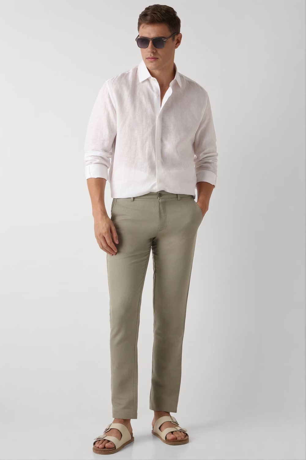 79500-men-olive-slim-fit-textured-flat-front-casual-trousers-olive-1.jpg