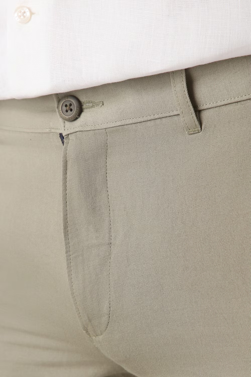79500-men-olive-slim-fit-textured-flat-front-casual-trousers-olive-1.jpg