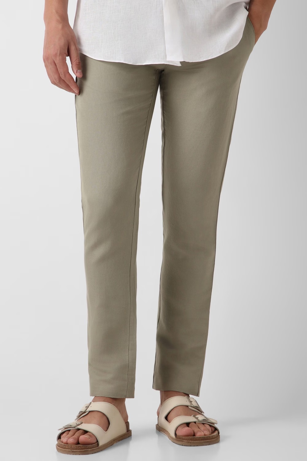 79500-men-olive-slim-fit-textured-flat-front-casual-trousers-olive-1.jpg