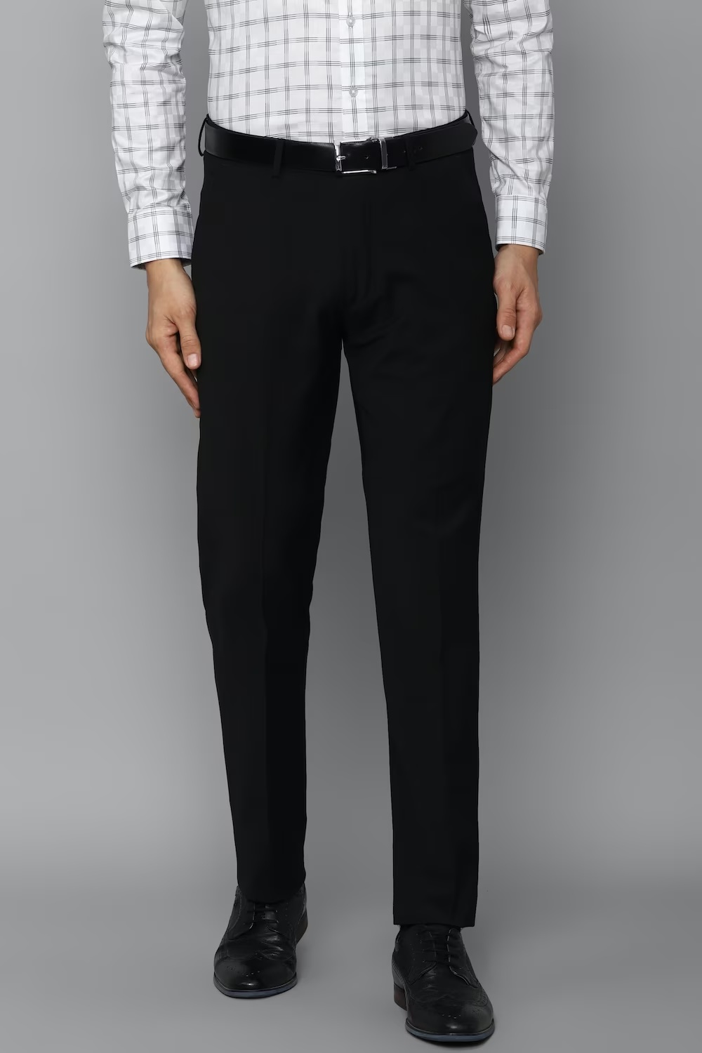 Men Black Slim Fit Textured Flat Front Formal Trousers-Black
