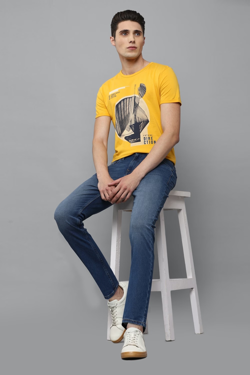 79846-men-navy-mid-smart-fit-jeans-navy-1.jpg
