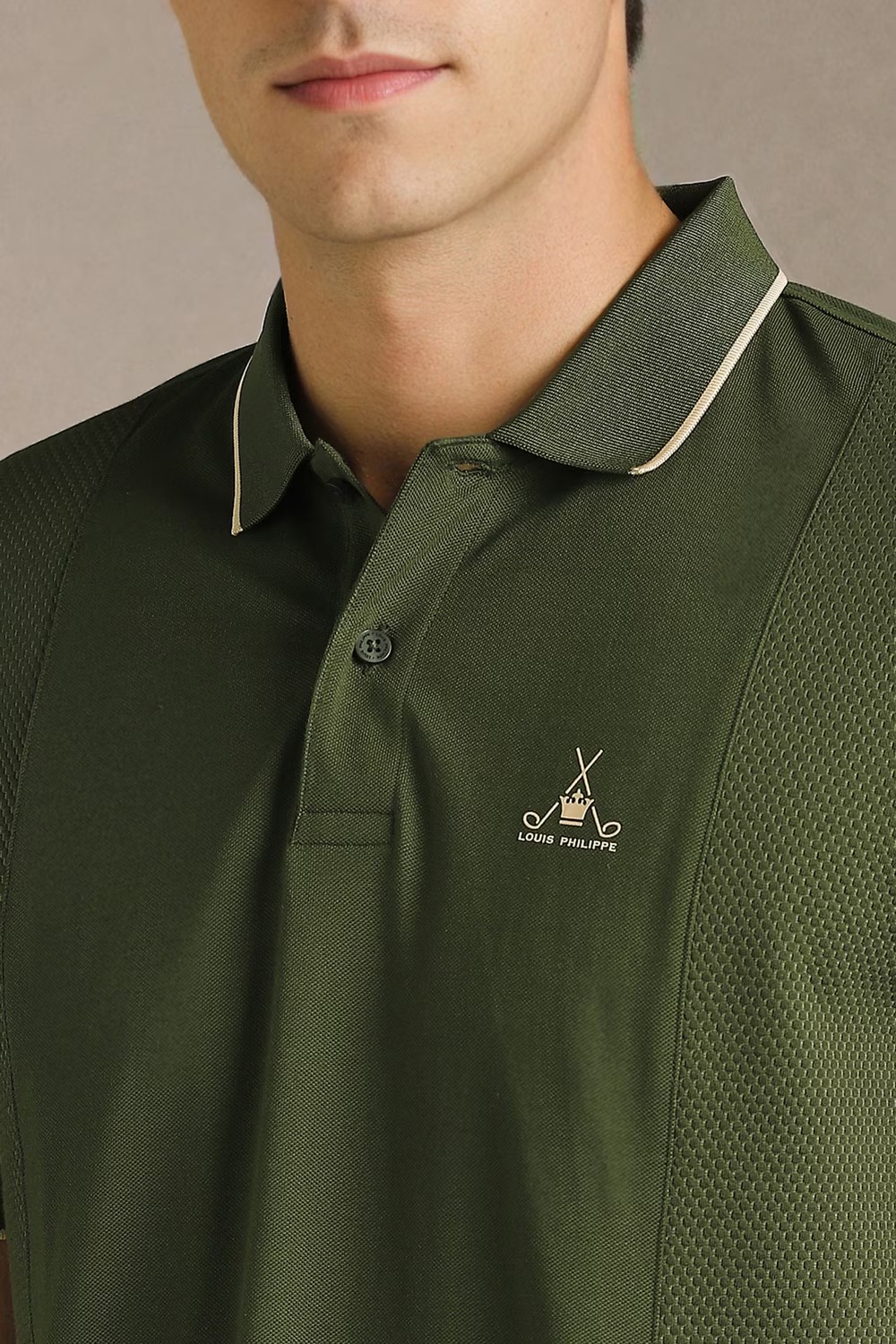 79952-men-olive-textured-polo-neck-t-shirt-olive-1.jpg