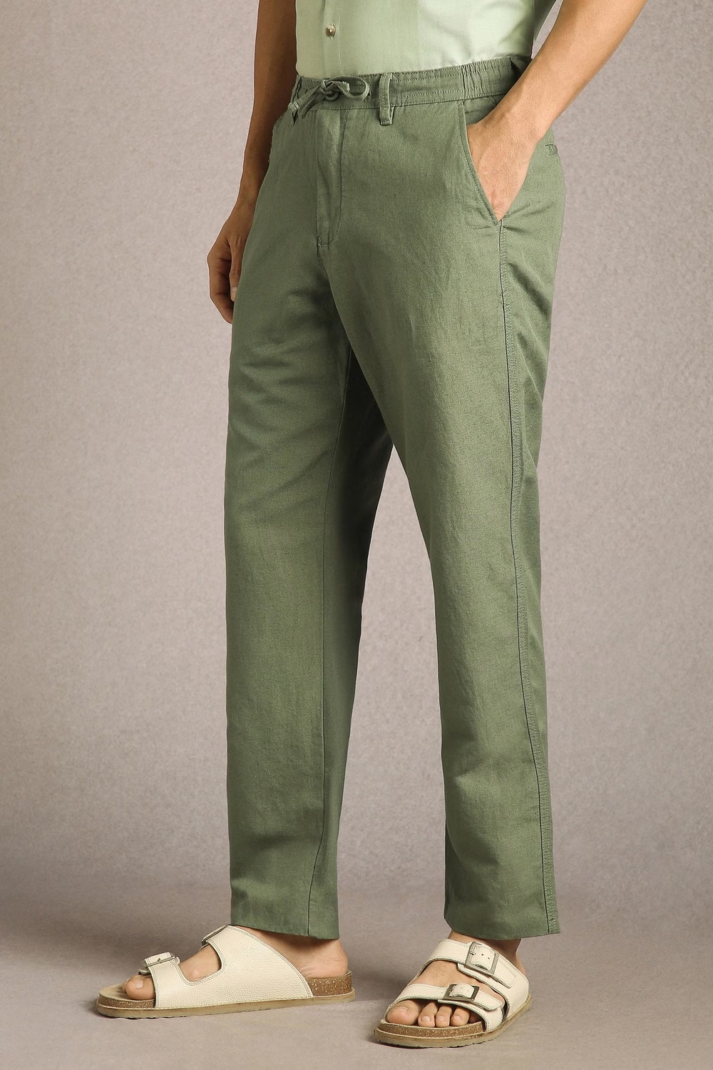 80022-men-olive-textured-flat-front-casual-trousers-olive-1.jpg