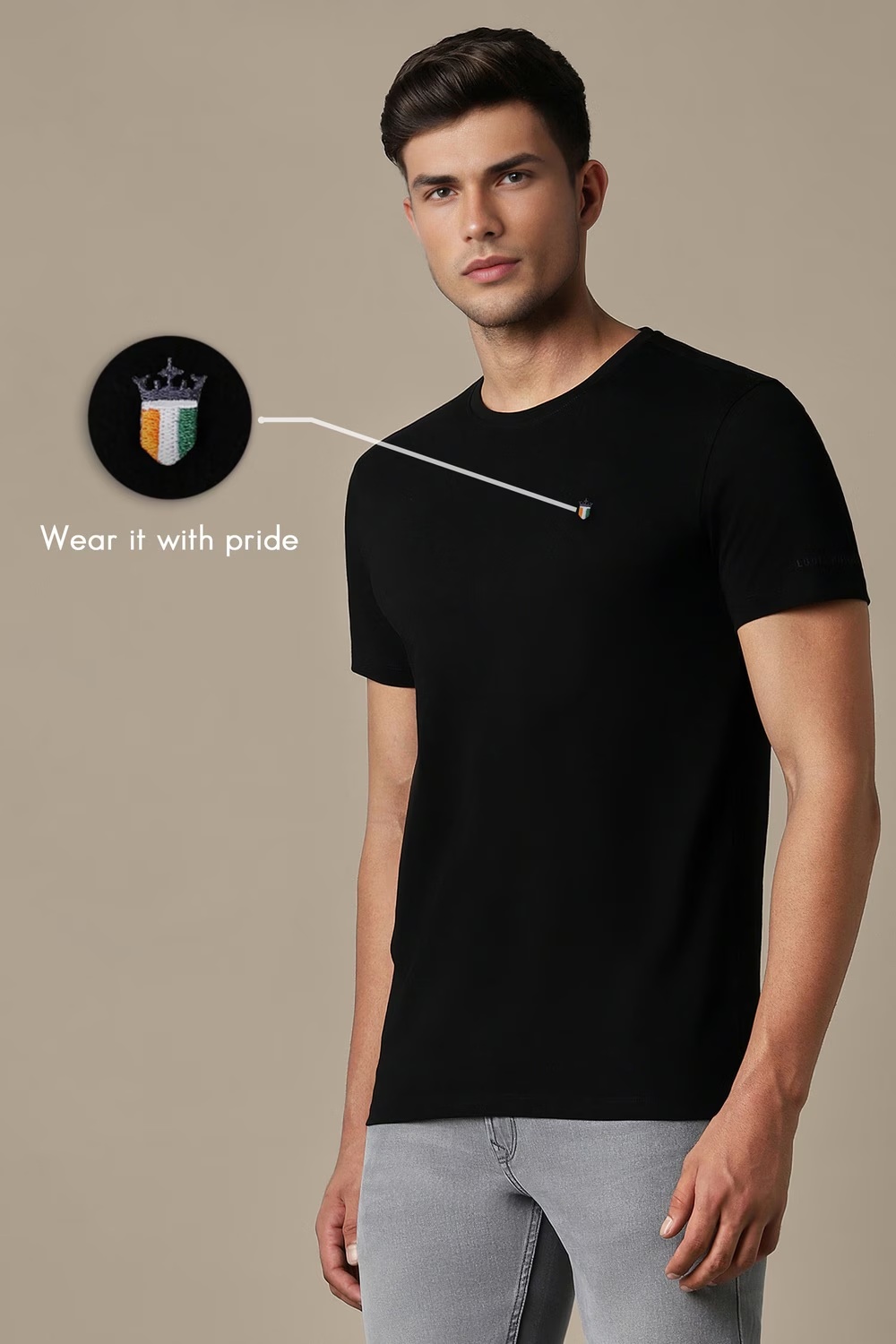 Men Black Solid Crew Neck Tri-color Logo T-shirt-Black