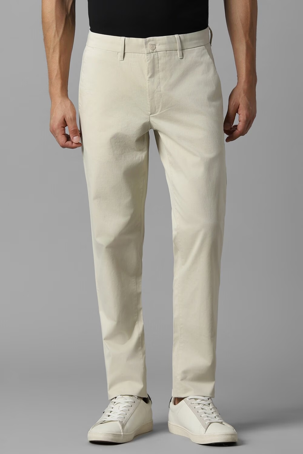 Men Cream Slim Fit Solid Flat Front Casual Trousers-Cream
