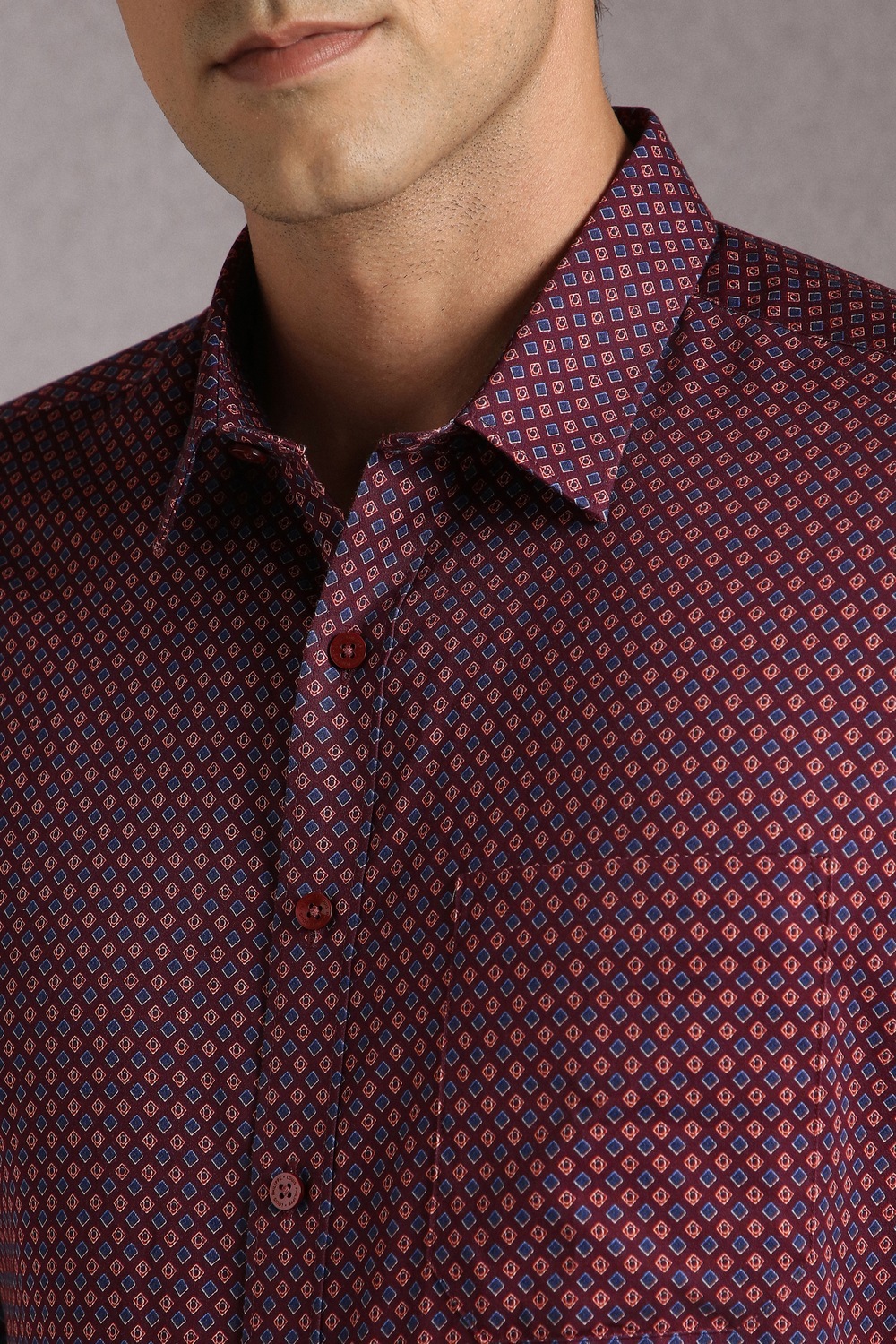 8128-men-maroon-print-full-sleeves-formal-shirt-maroon-1.jpg