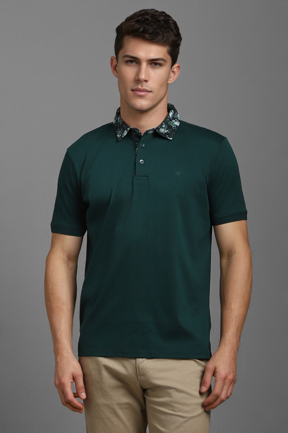 Men Green Solid Polo Neck T-shirt-Green 1 8204-men-green-solid-polo-neck-t-shirt-green-1.jpg