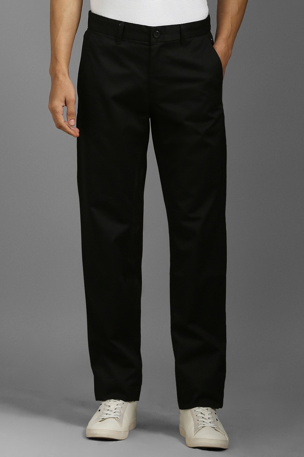Men Black Solid Flat Front Casual Trousers-Black