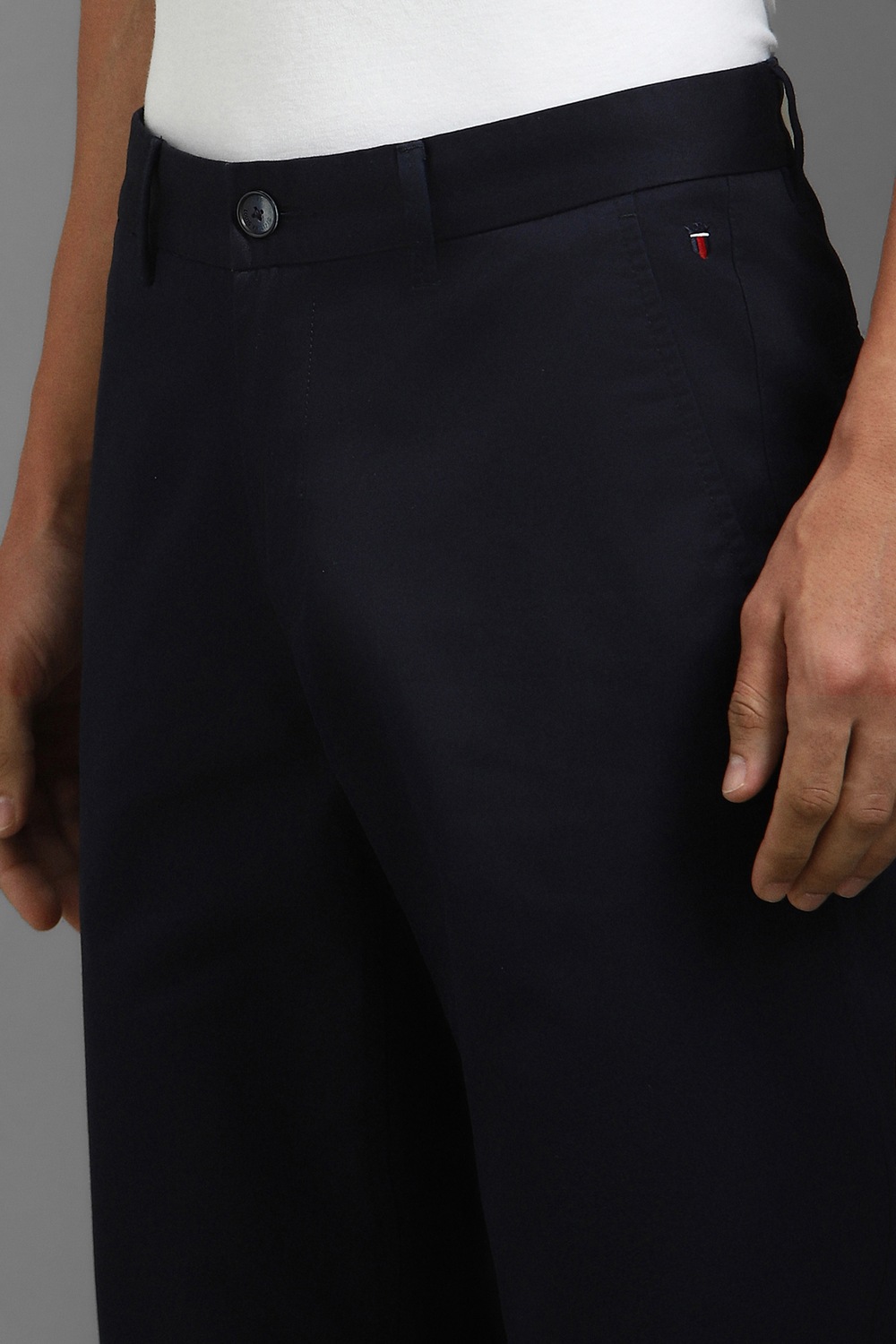 8232-men-navy-solid-flat-front-casual-trousers-navy-1.jpg
