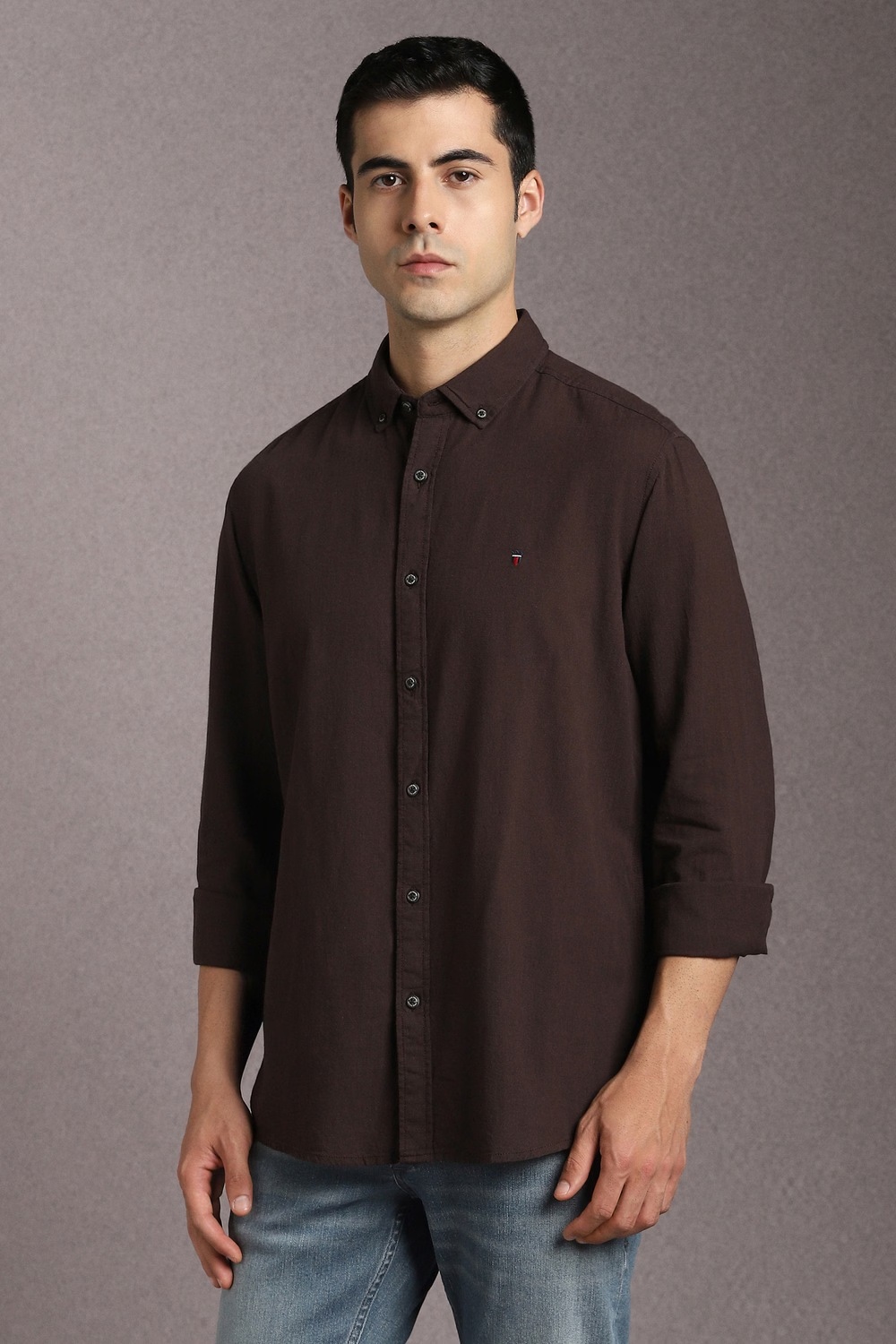 8359-men-brown-solid-full-sleeves-casual-shirt-brown-1.jpg