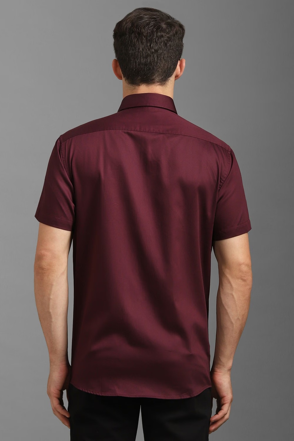 8385-men-maroon-solid-half-sleeves-casual-shirt-maroon-1.jpg