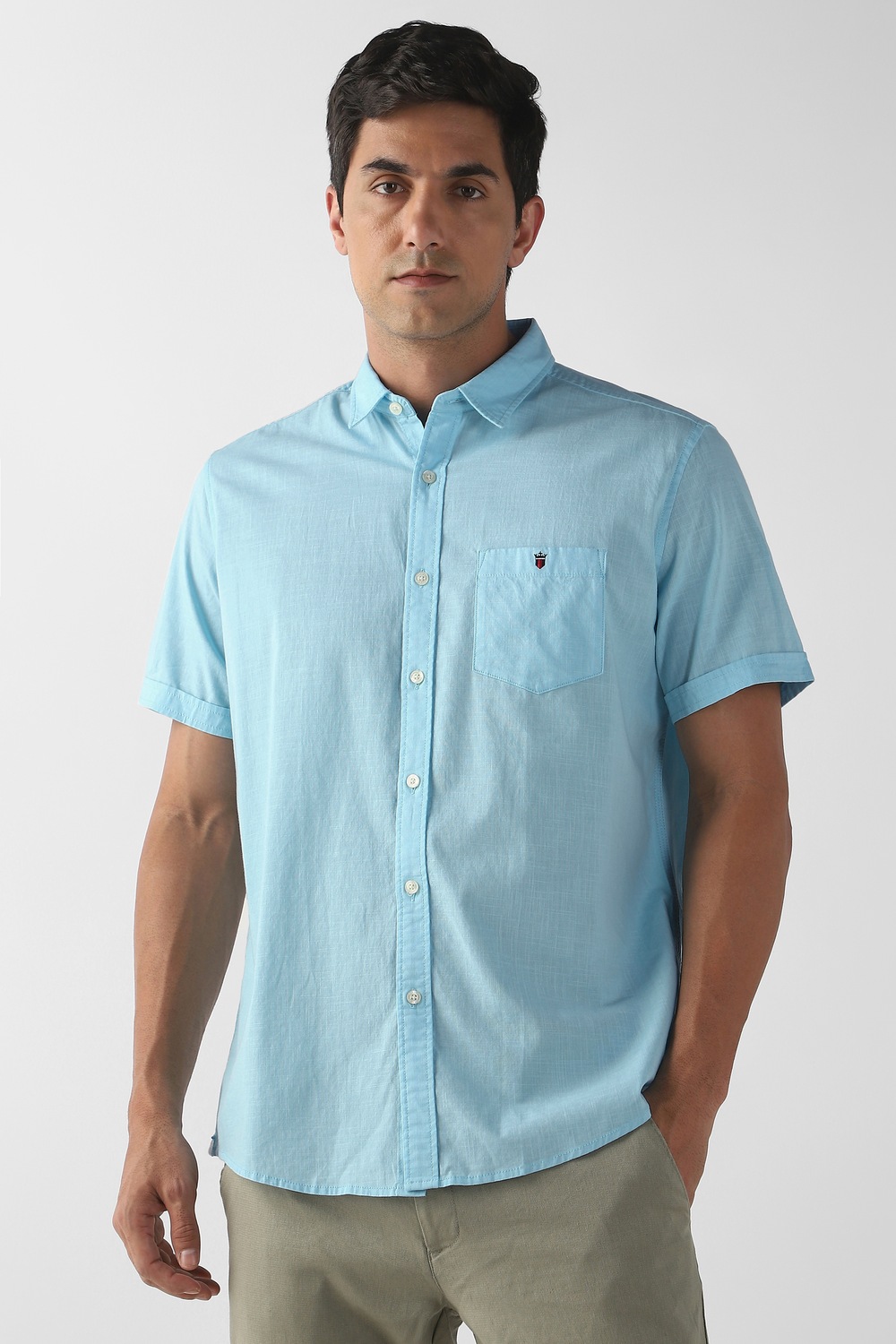 8445-men-blue-slim-fit-textured-half-sleeves-casual-shirt-blue-1.jpg