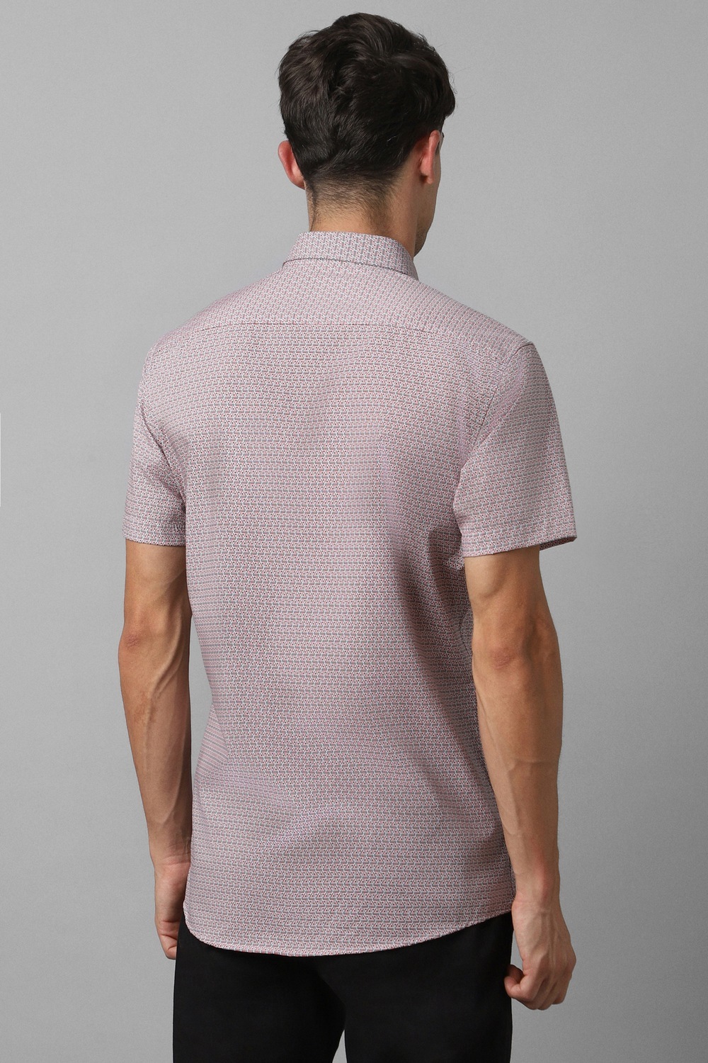 8577-men-pink-print-half-sleeves-casual-shirt-pink-1.jpg