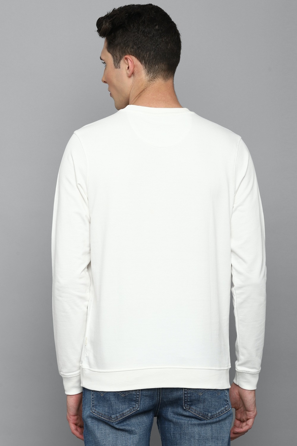 870-men-casual-white-graphic-print-sweatshirt-white-1.jpg