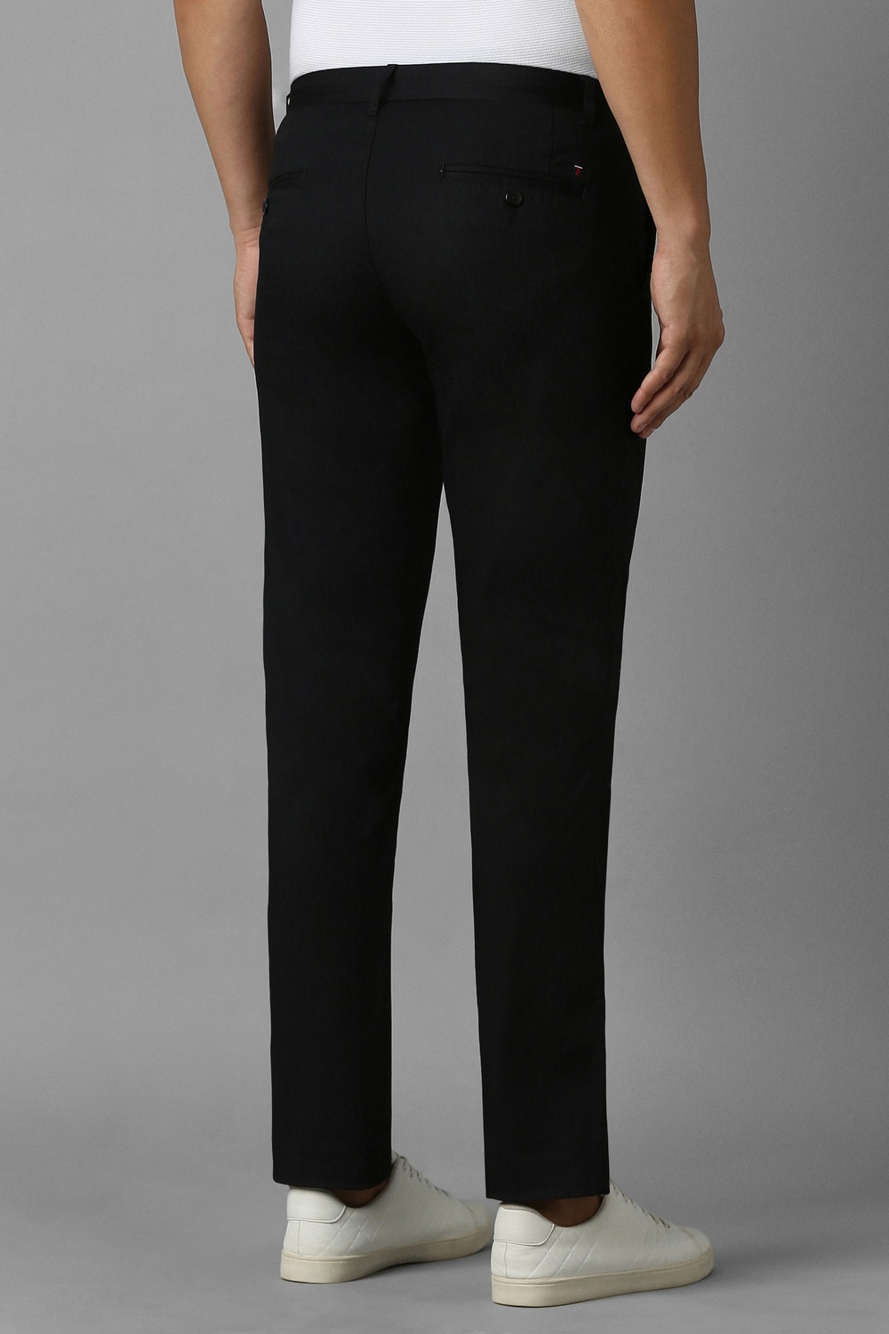 8744-men-black-solid-flat-front-casual-trousers-black-1.jpg