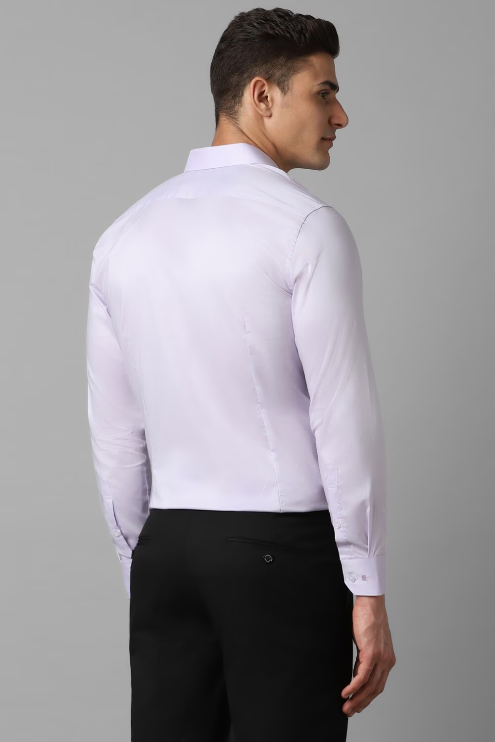 8912-men-lilac-slim-fit-solid-full-sleeves-formal-shirt-lilac-1.jpg