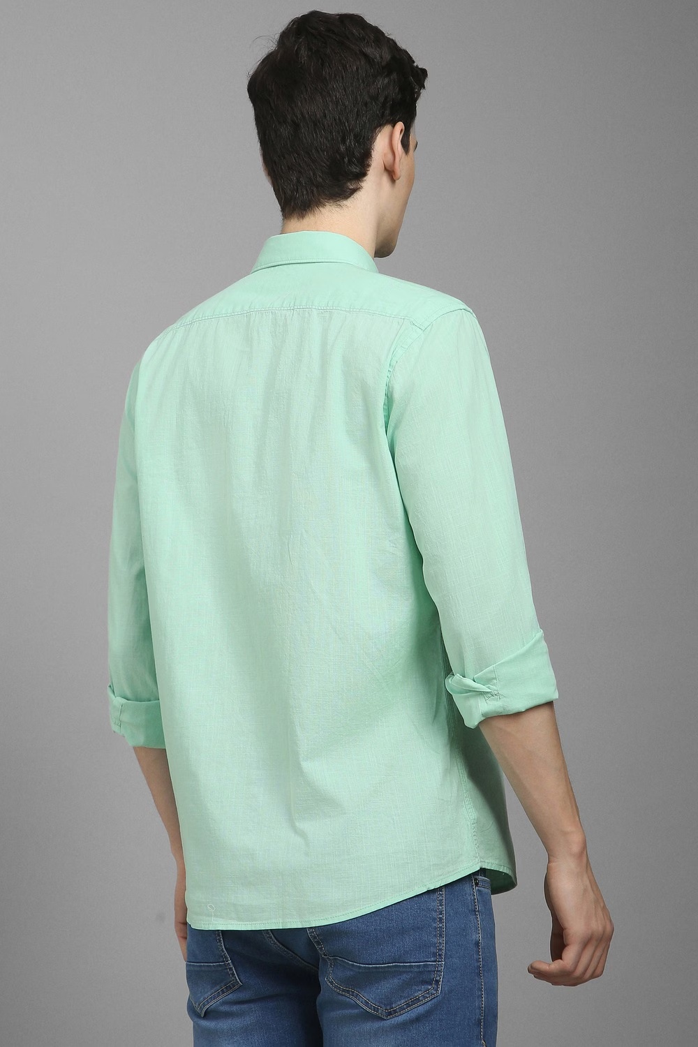 9254-men-green-slim-fit-solid-full-sleeves-casual-shirt-green-1.jpg