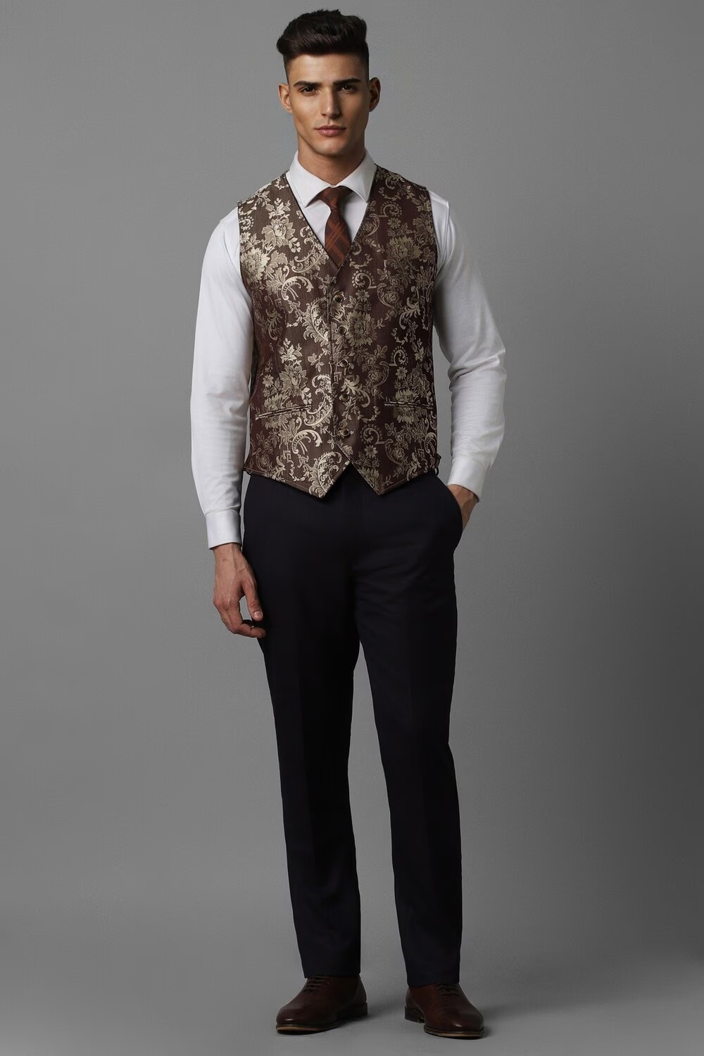 9273-men-navy-slim-fit-textured-formal-three-piece-suit-navy-1.jpg