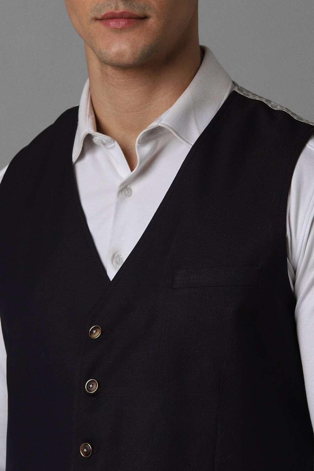 9273-men-navy-slim-fit-textured-formal-three-piece-suit-navy-1.jpg