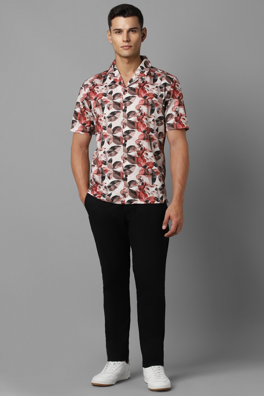 9286-men-white-slim-fit-print-half-sleeves-casual-shirt-white-1.jpg
