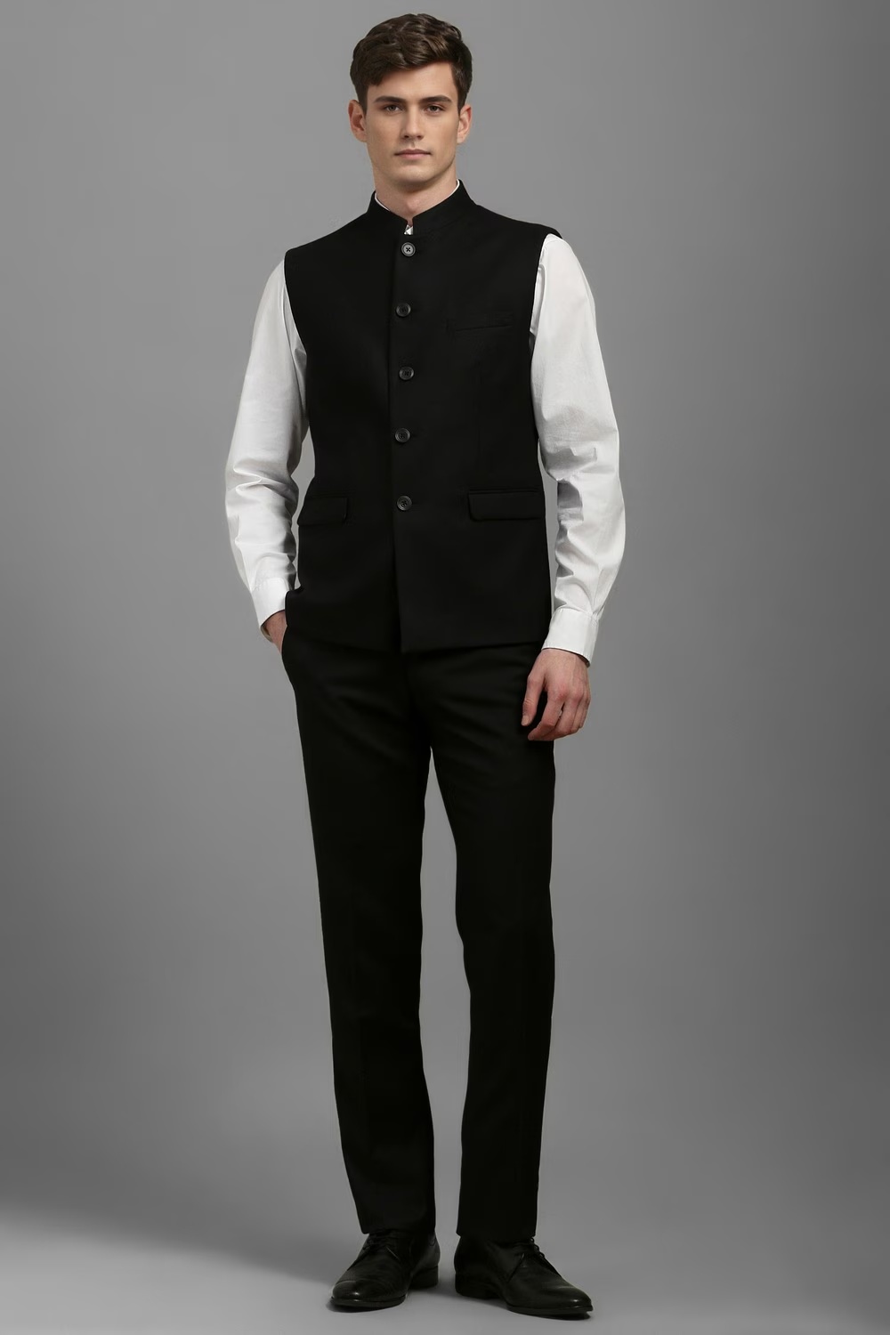 Men Black Solid Slim Fit Casual Nehru Jacket-Black