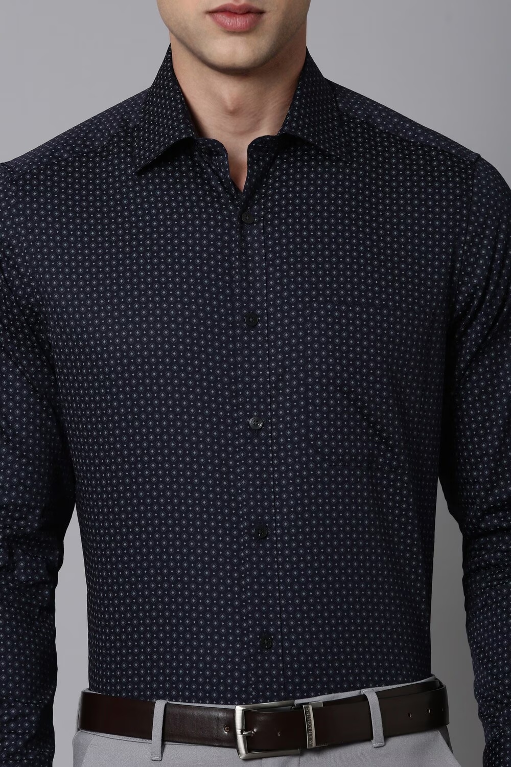 9780-men-navy-classic-fit-print-full-sleeves-formal-shirt-navy-1.jpg