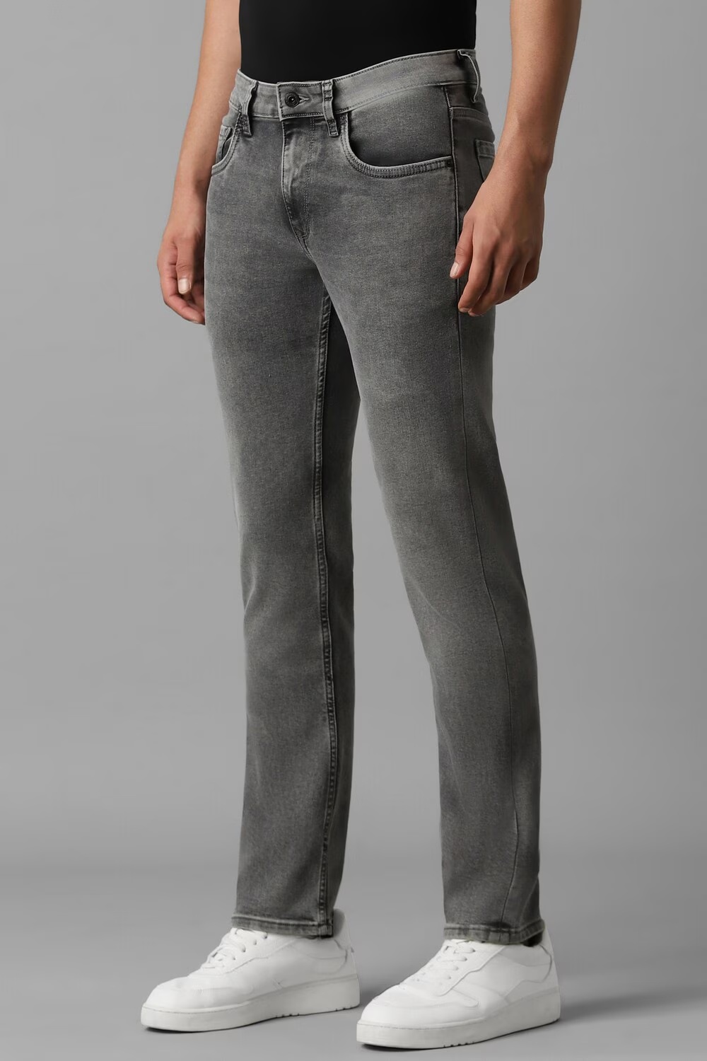 9813-men-grey-mid-slim-fit-jeans-grey-1.jpg