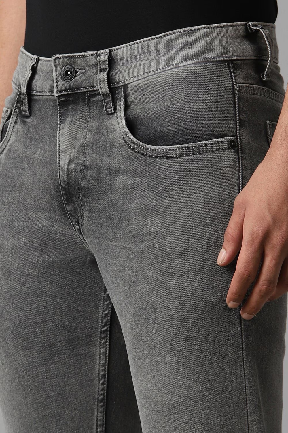 9813-men-grey-mid-slim-fit-jeans-grey-1.jpg