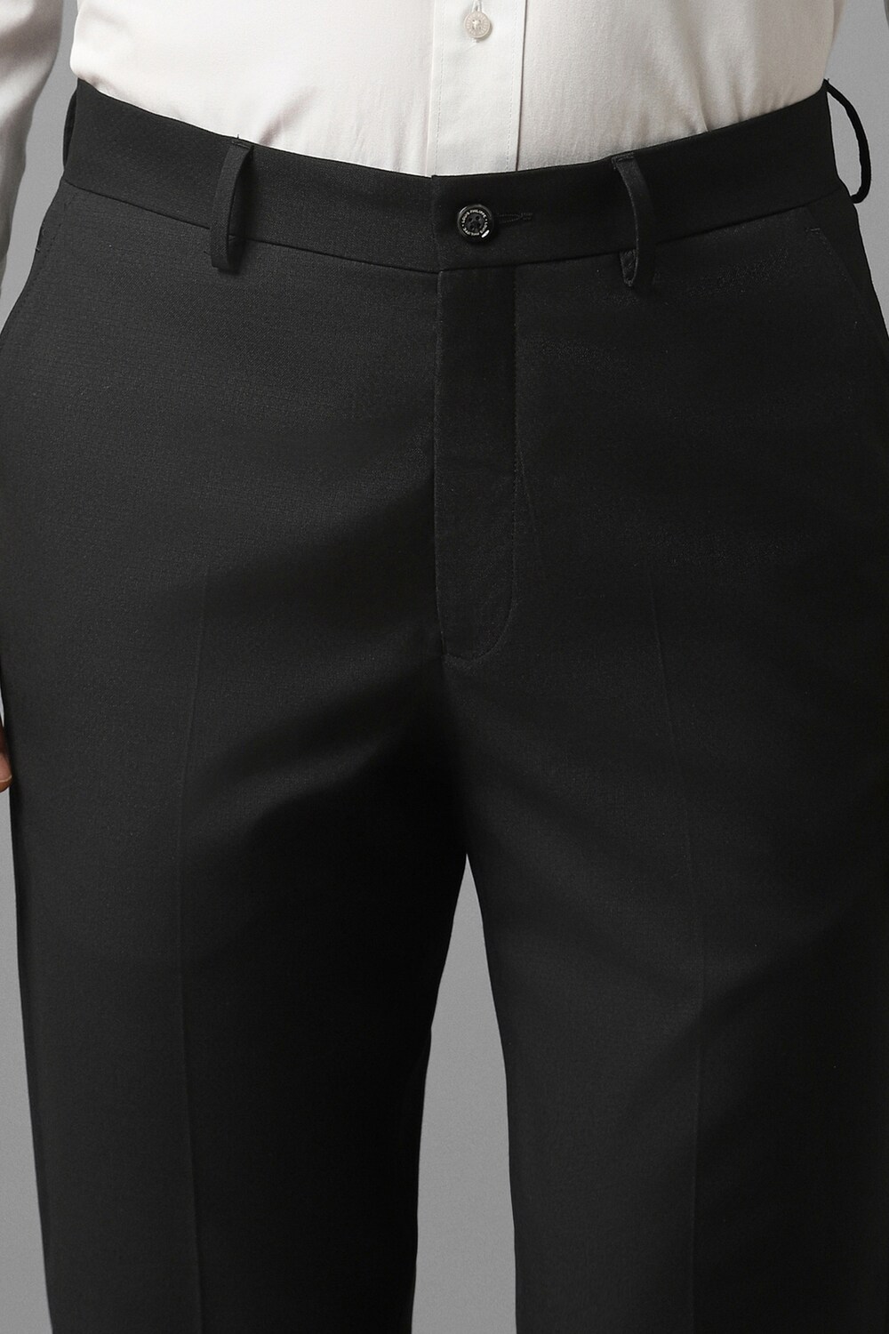 9830-men-black-slim-fit-solid-flat-front-formal-trousers-black-1.jpg